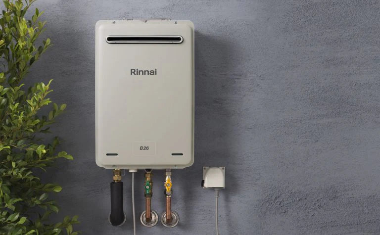 RINNAI B26 CONTINUOUS FLOW HOT WATER - B26N50A NATURAL GAS 50° w/ Universal Controller